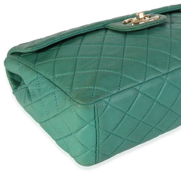 Chanel Green Quilted Lambskin Soft Maxi Single Flap Bag - Picture 6 of 8